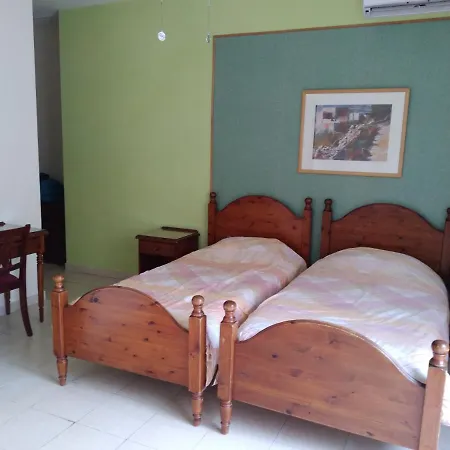 Seafront Akwador Marsaskala