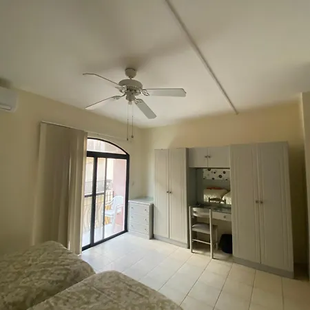 Pensionat Seafront Akwador Marsaskala