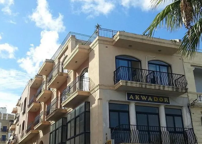 Penzion Seafront Akwador