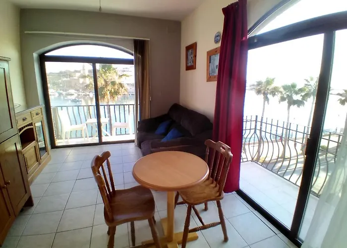 Penzion Seafront Akwador Marsaskala