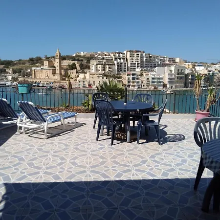 Seafront Akwador Marsaskala