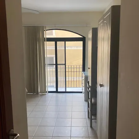 Seafront Akwador Πανσιόν Marsaskala