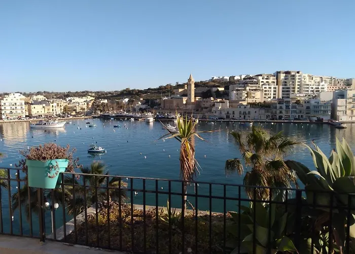 Seafront Akwador Marsaskala