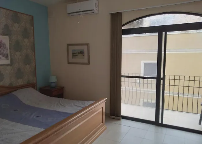 Seafront Akwador Vendégház