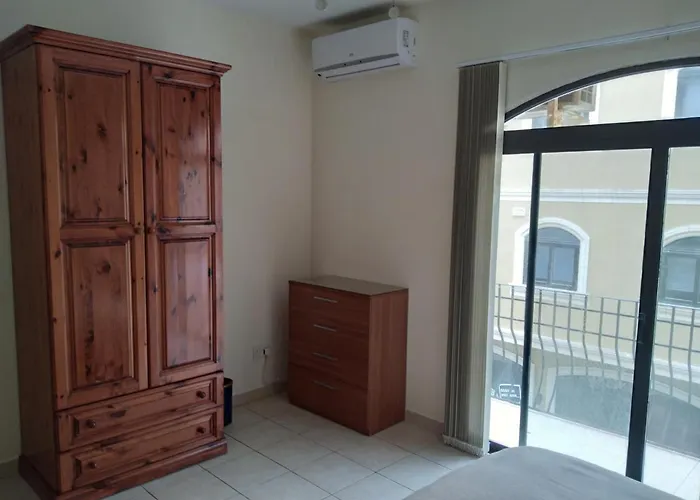 Seafront Akwador Vendégház Marsaskala