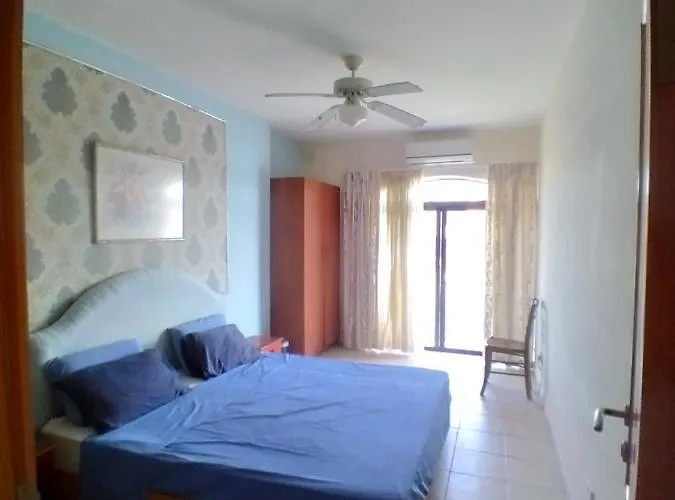 Seafront Akwador Marsaskala